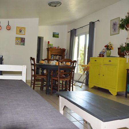 La Maison Des Invites Pernes-les-Fontaines Εξωτερικό φωτογραφία